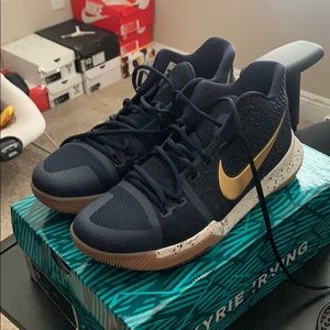 Kyrie 3